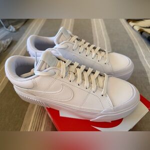 Nike Court Legacy Lift - White
